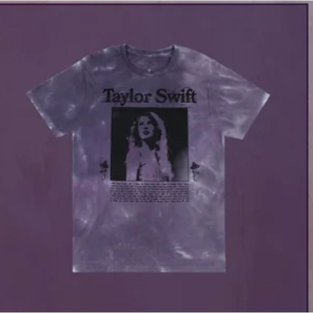 Speak Now TV distressed tshirt XL